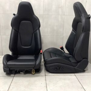 2022 Porsche 992 911 GTS / GT3 Touring – 18-Way Adaptive Sport Seats (Leather)