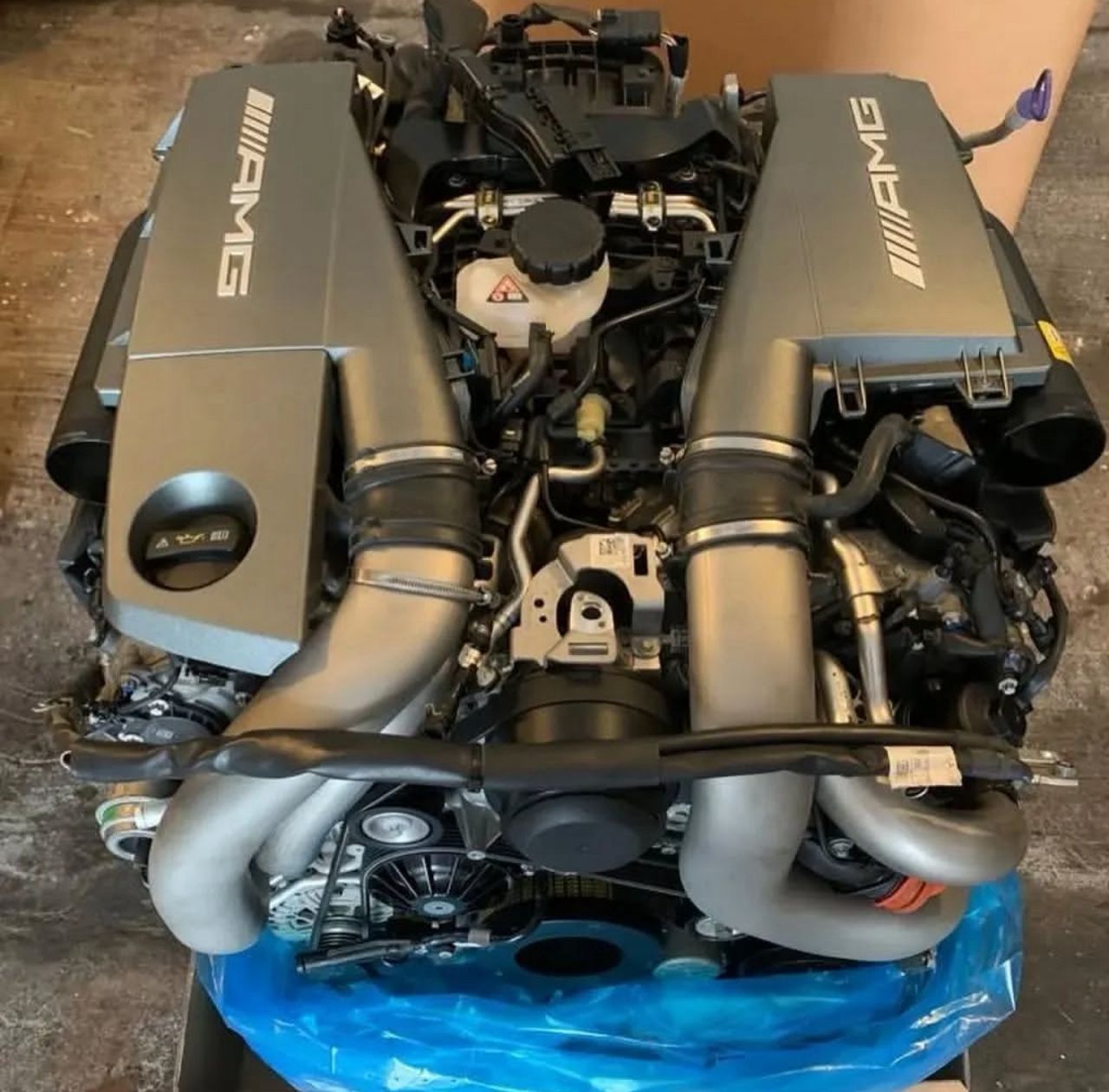 BRAND NEW MERCEDES-BENZ AMG M157 ENGINE