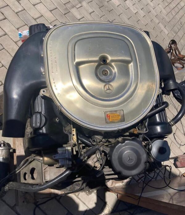 M117.968 (300 hp) Mercedes Benz
