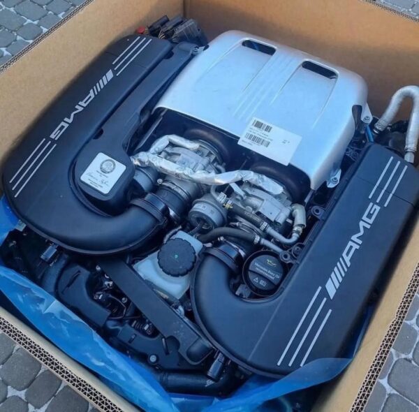 Mercedes Benz AMG 5/112 66.6 36/43.5 M177 C63 AMG engine