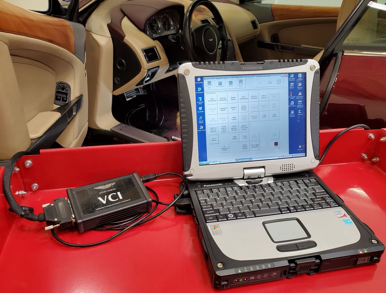 Aston Martin AMDS II VCI Diagnostic OBD Tester Tool